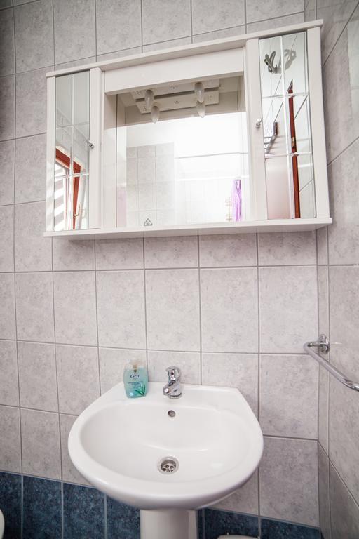 Guest House Hodak Rakovica Exterior foto